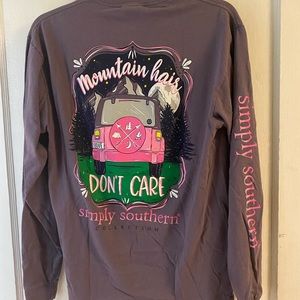 Simply Southern long sleeve tee. Size medium.